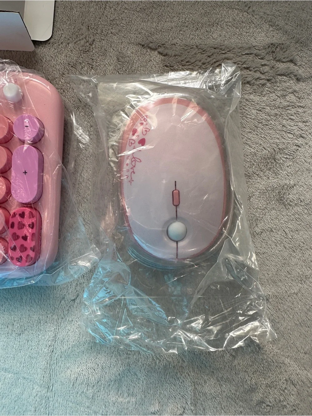 Wireless Keyboard and Mouse Combo - Pink